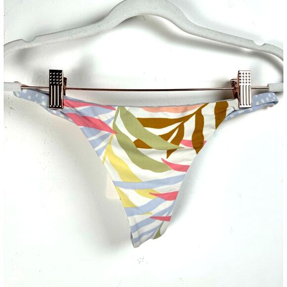 NWT Billabong Women's Tropic Jungle Maya Isla Skimpy Coverage Bikini Bottom M - Picture 3 of 12